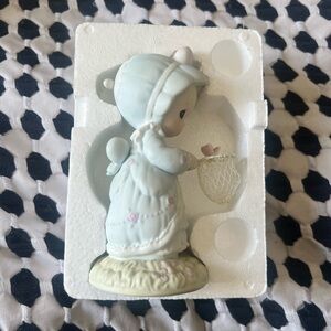 Precious Moments Figurine